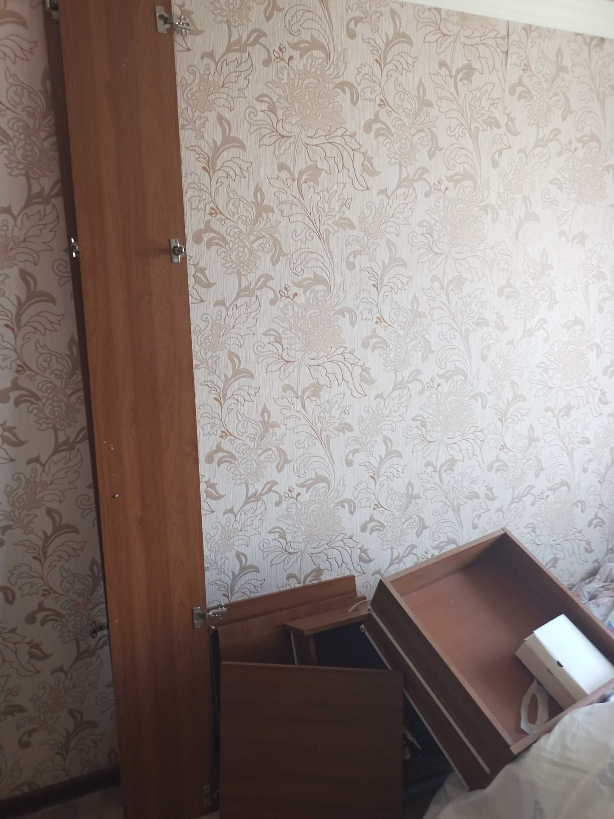 Шкафы для спальной и прихожий