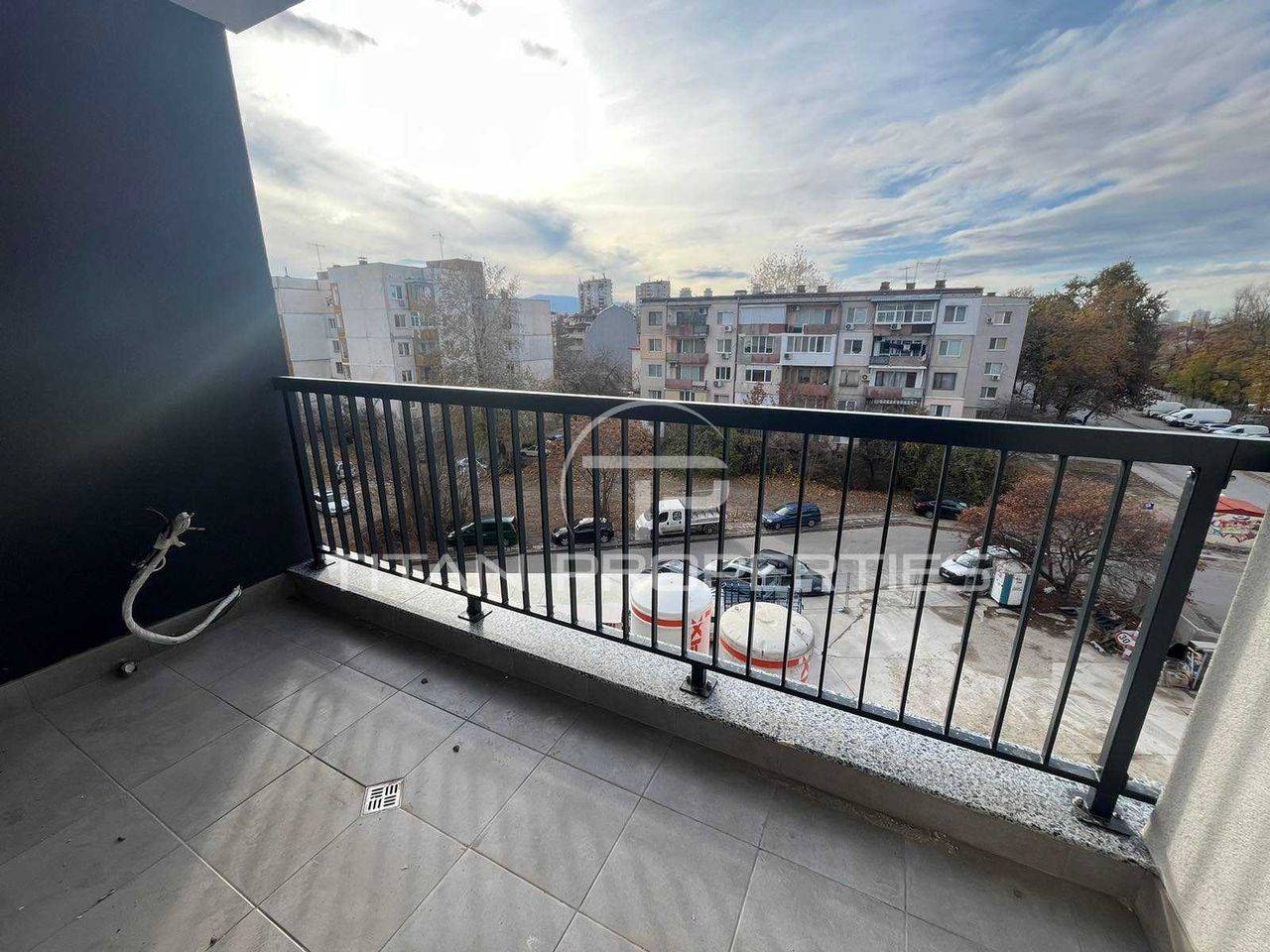 Продава се Двустаен апартамент в Пловдив, Кючук Париж - 74 кв.м за 1460 €/кв.м - Снимка #4