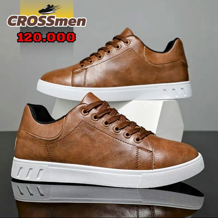 Мужские кроссовки