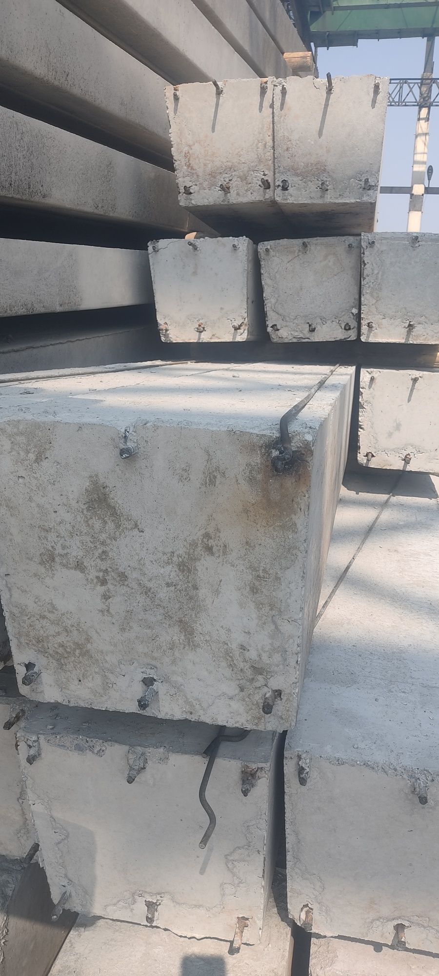 CB 164.12. beton stolba, Opora,
