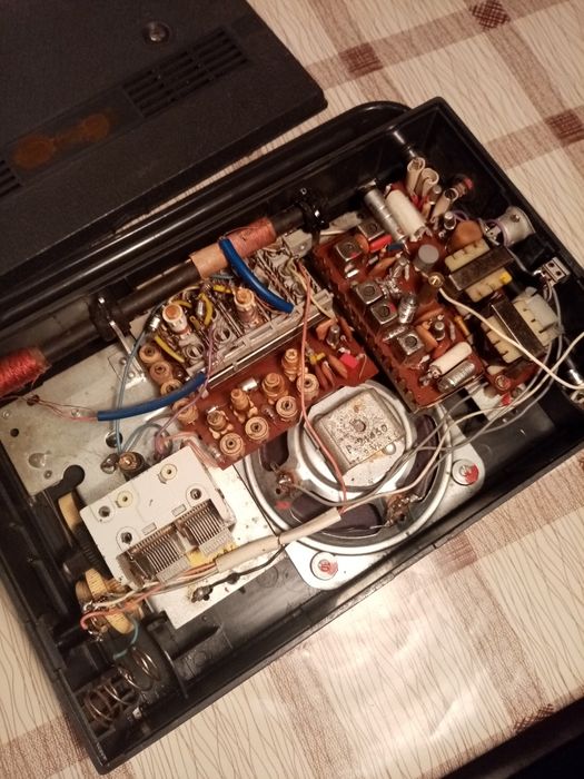 Vind radio albatros functional vechi