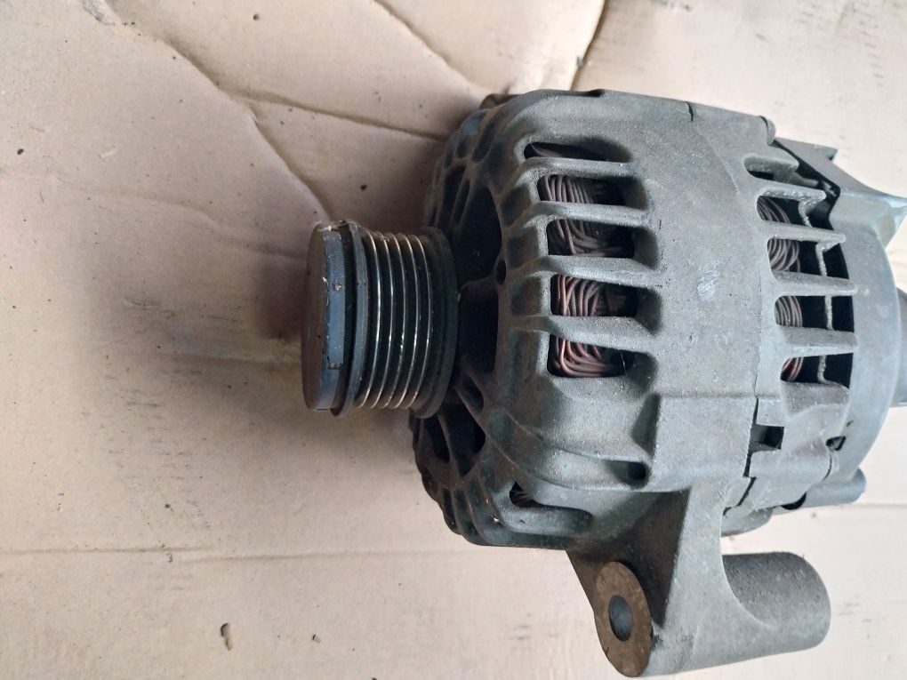 Alternator opel insignia 2.0 cdti an 2010
