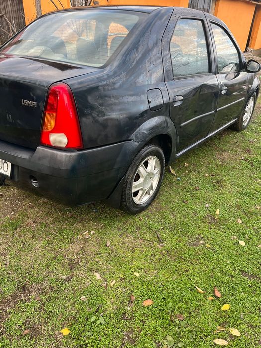 Vand Logan 2005 1.6 Benzina