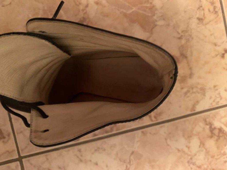 Ghete din piele fina