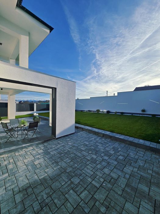 Casa cu 5 camere de vânzare 205mp - DIRECT PROPRIETAR