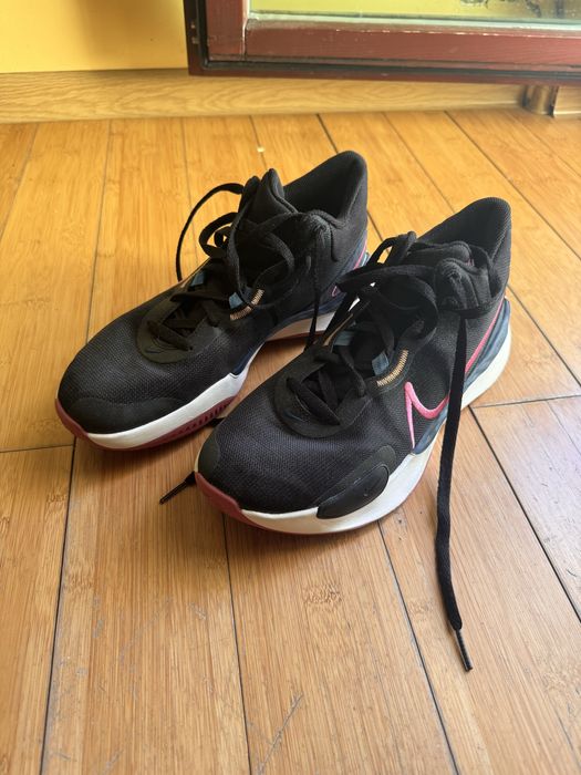Обувки за баскетбол Nike
