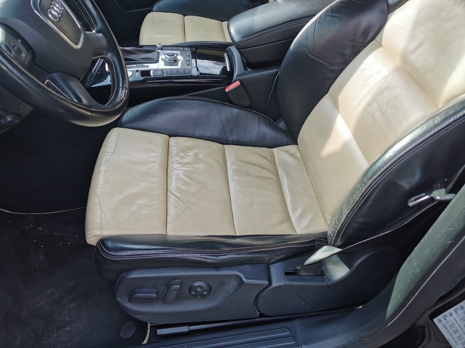 Vând Audi A 6 c 6 full s line interior și exterior