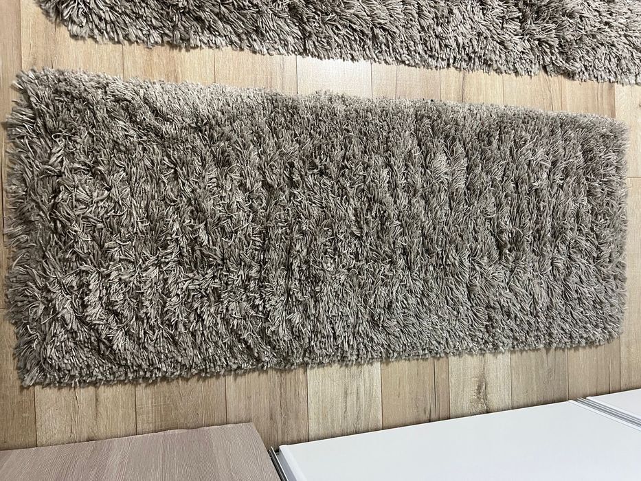 Covor ikea gri 2.5m X 1.7m si 1.5m X 60 cm