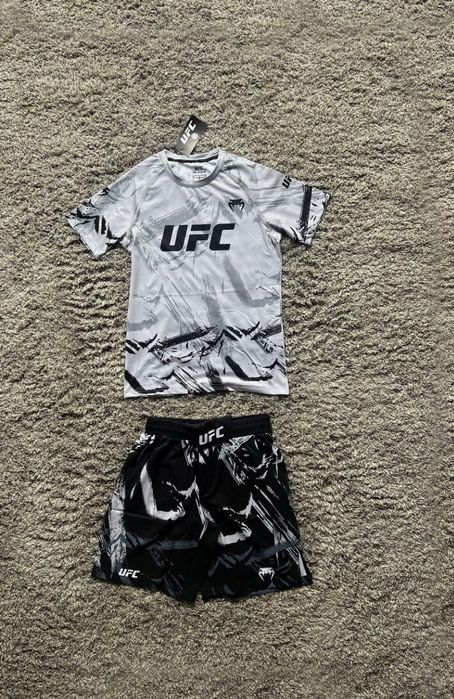 НАМАЛЕНИ! Екипи за тренировка. Бойни спортове и фитнес .