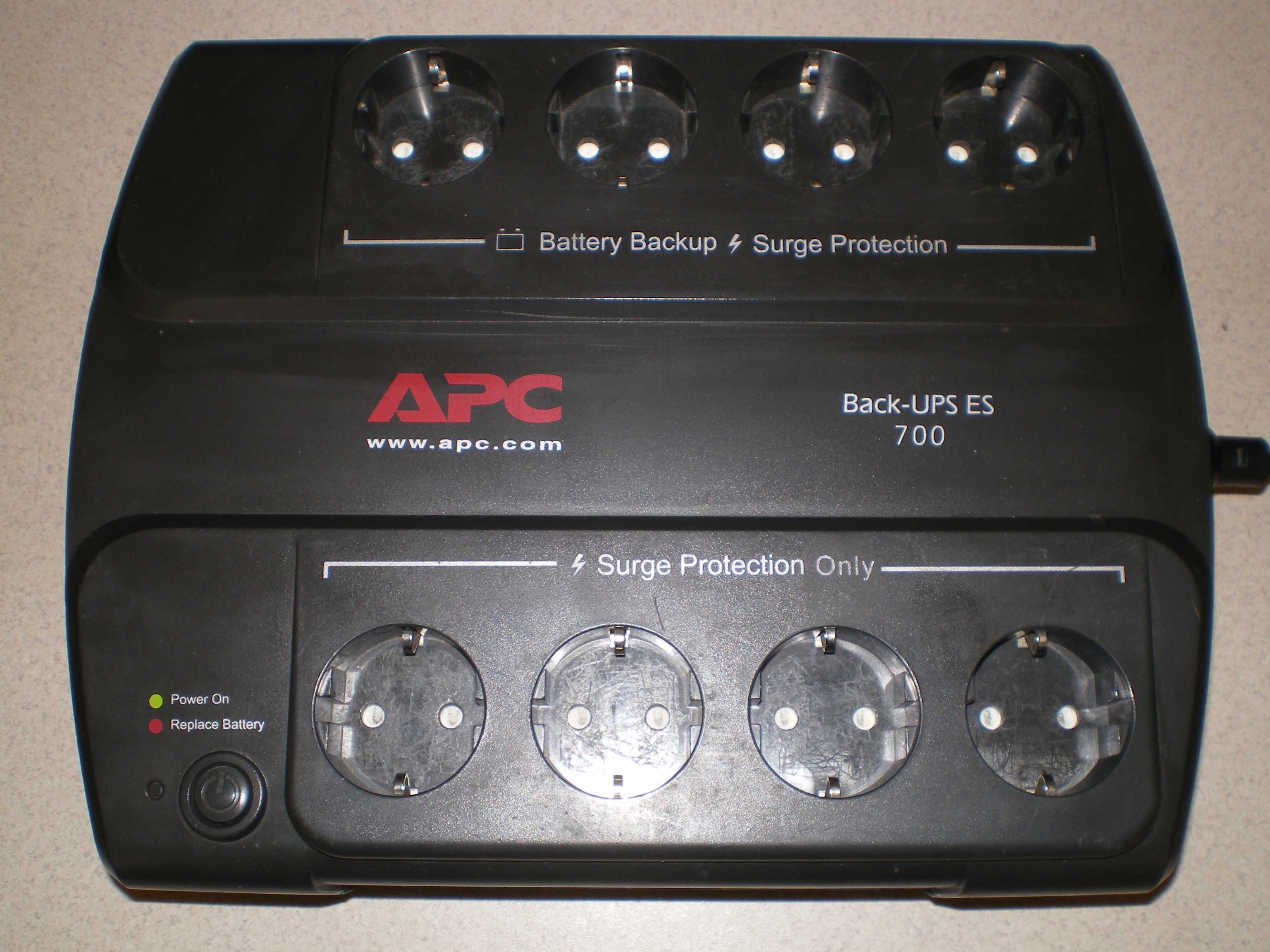 Качествен APC Back-UPS ES 700VA