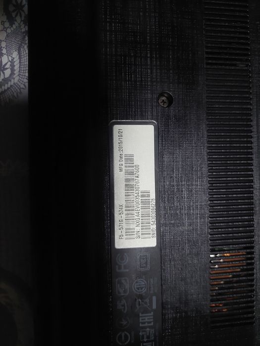 Laptop Acer Aspire F5