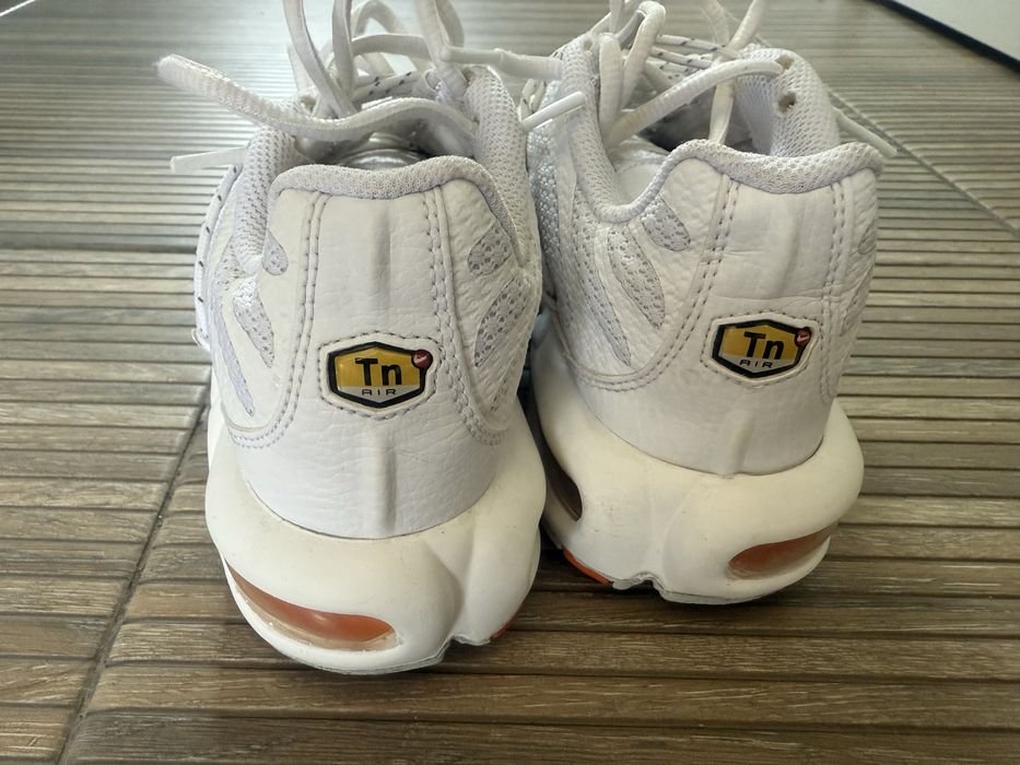 Оригинални маратонки найк