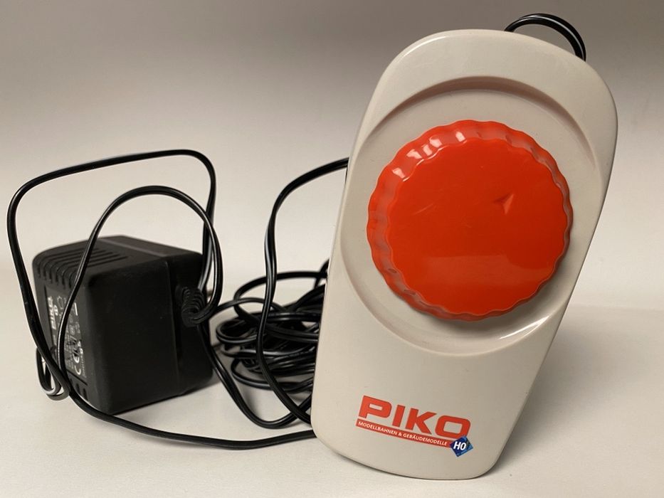 Set hobby locomotiva si vagoane PIKO