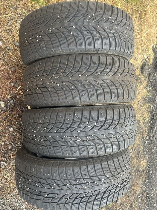 Зимние шины, состояние отличное