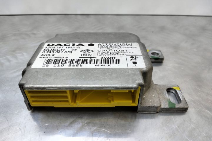 Calculator airbag Bosch Modul 8200307188 / 0285001650 Dacia Logan pri
