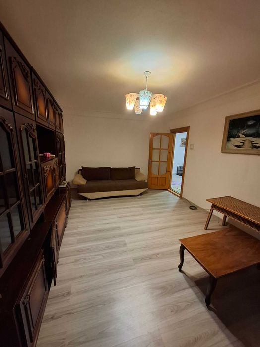Apartament de inchiriat