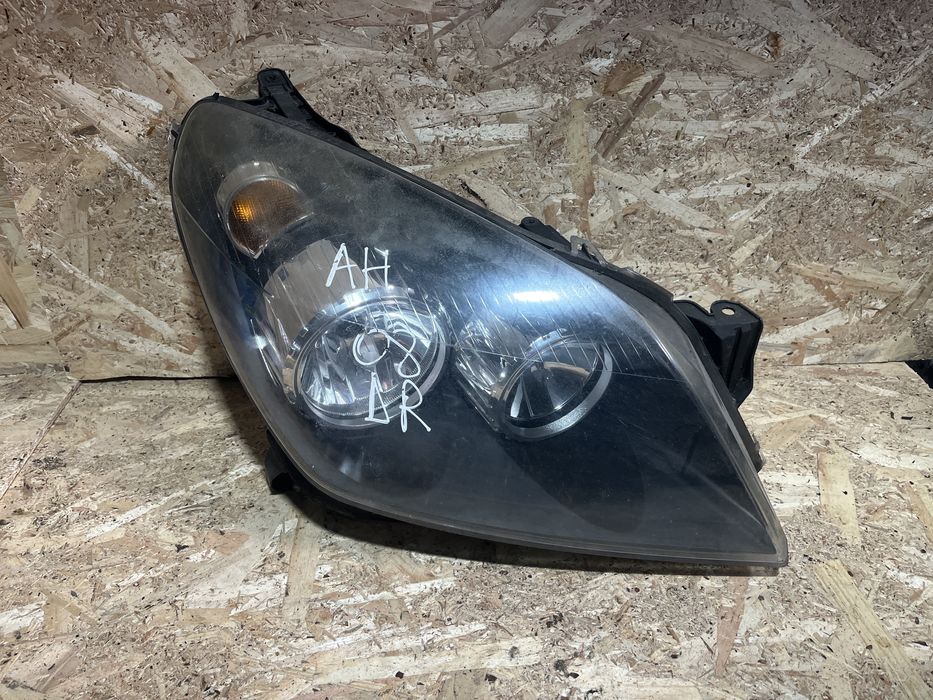 Far/Faruri Opel astra H