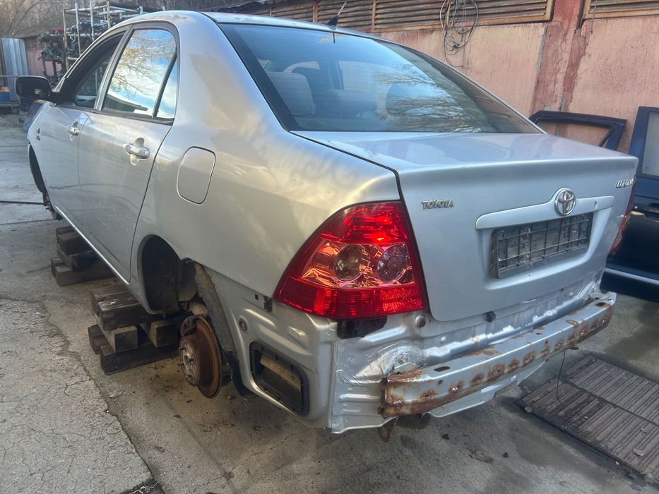 Тойота Корола 2.0 дизел 116 к.с. 2003 г. НА ЧАСТИ