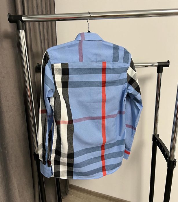 Camasa BURBERRY super calitate