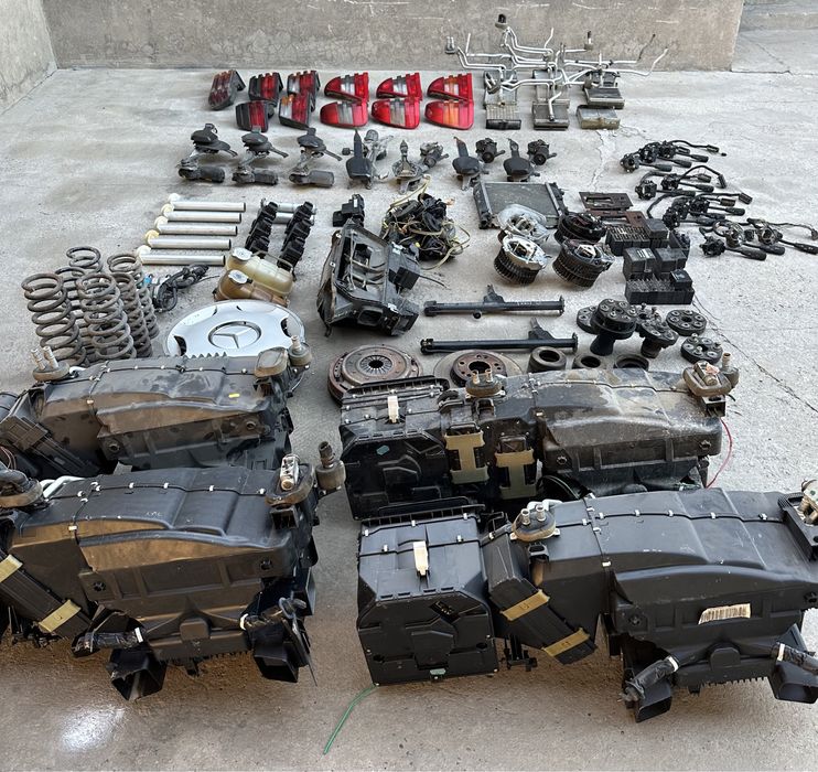 Привозные Б/у запчасти Мерседес w 190 w 124 w 202 w 210