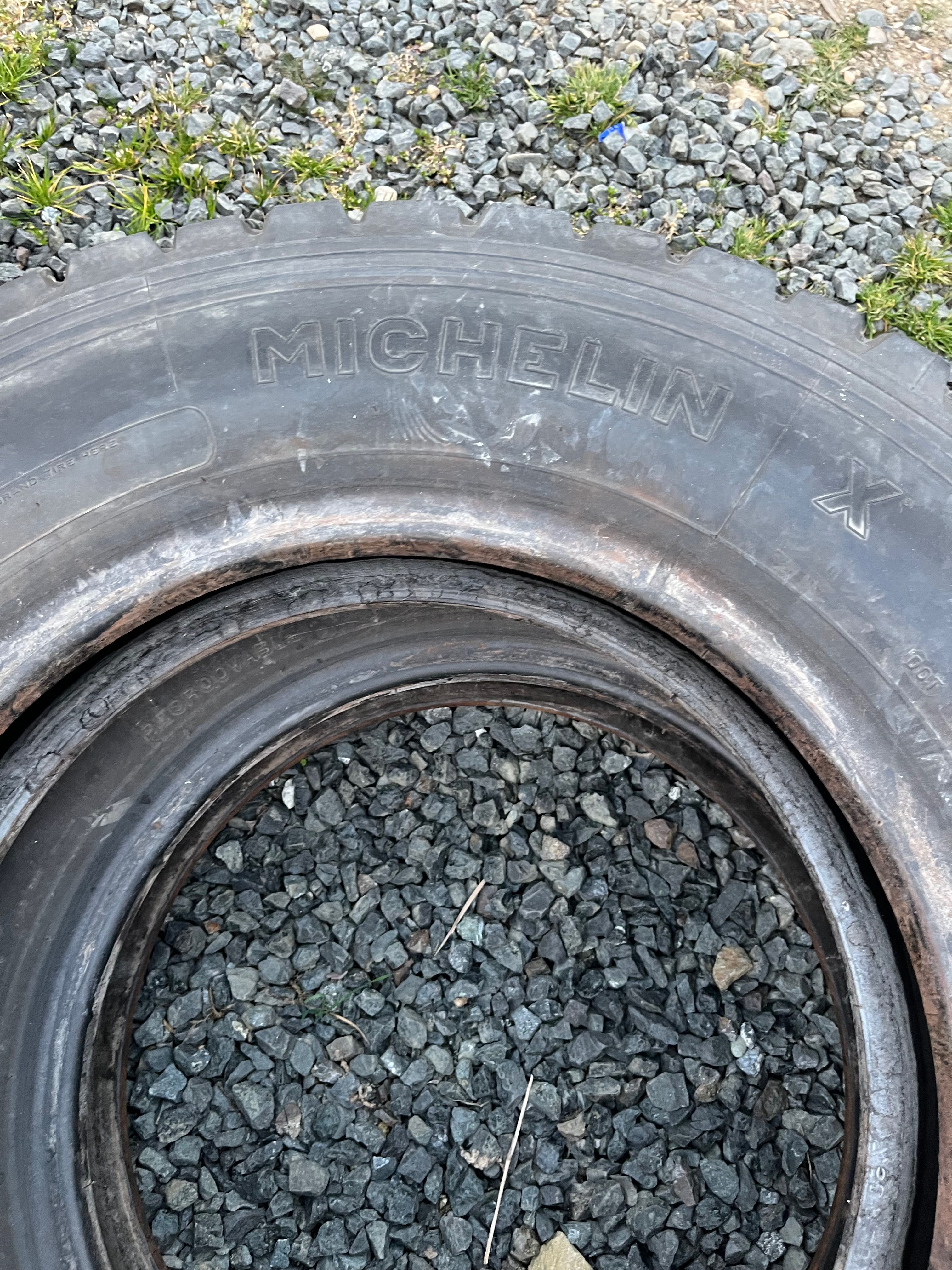 7.5-20 Michelin Super