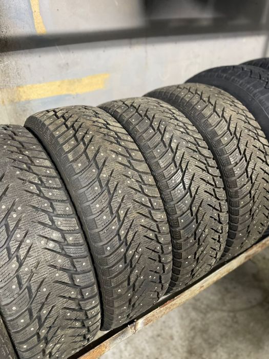 Продам комплект зимы на 17