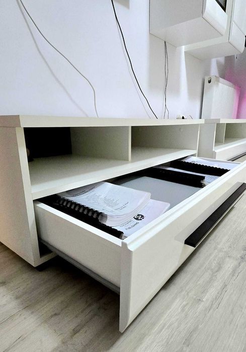 Vand set pentru living/dormitor/birou
