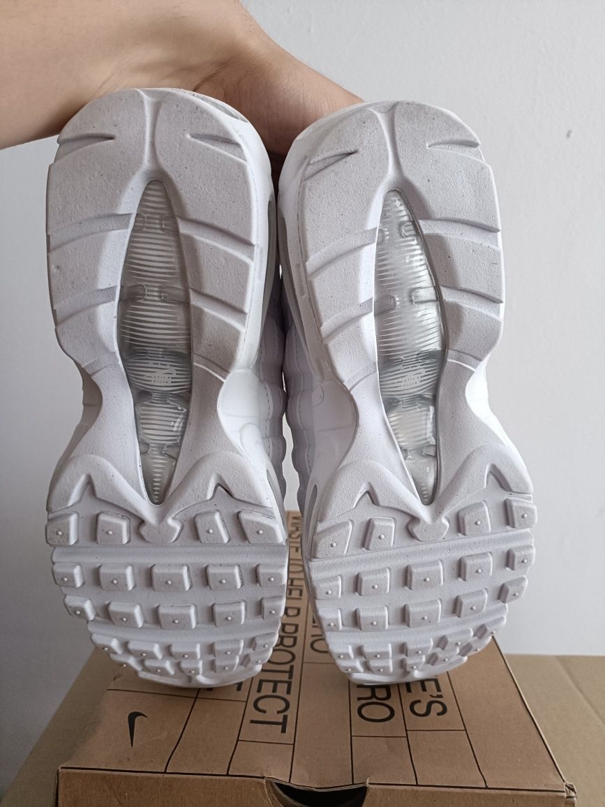 Nike Air Max 95 номер 39-40 код 27A