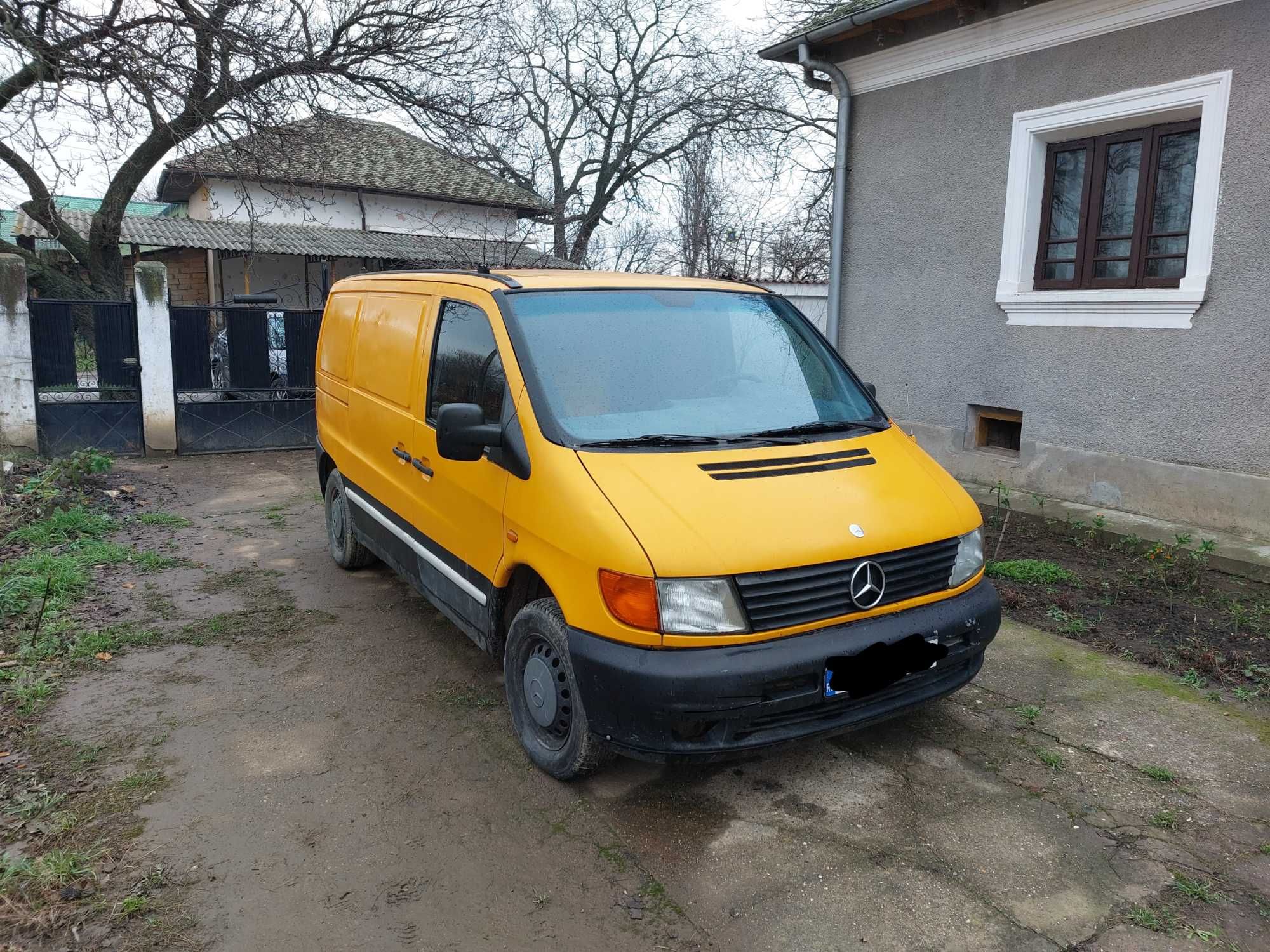 Mercedes Vito 2.3