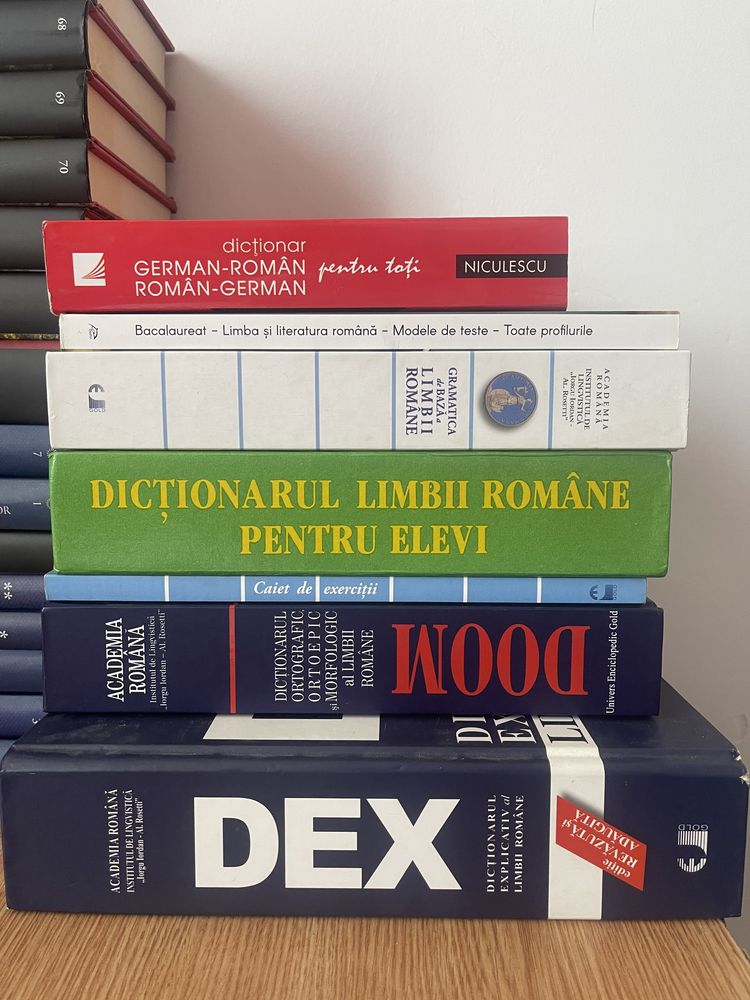 Carti de colectie si dictionare