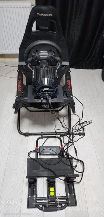 Simulator gaming playset echipat cu volan și pedale