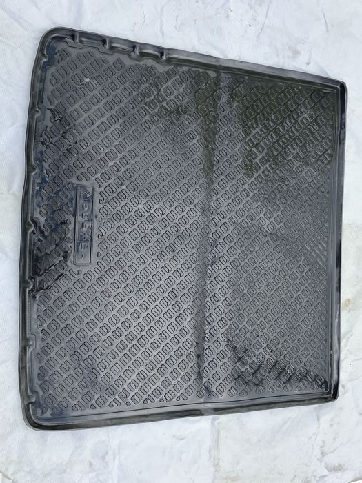 Коврик от рено дастер