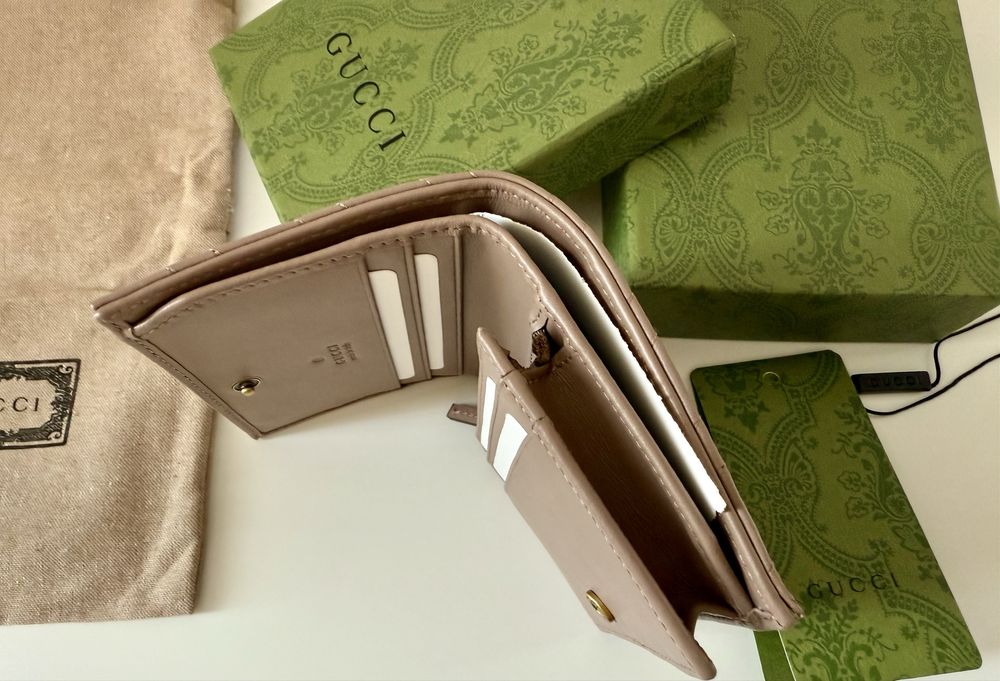 GUCCI Портмоне естествена кожа