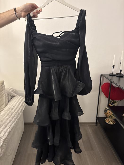 Vand rochie de seara