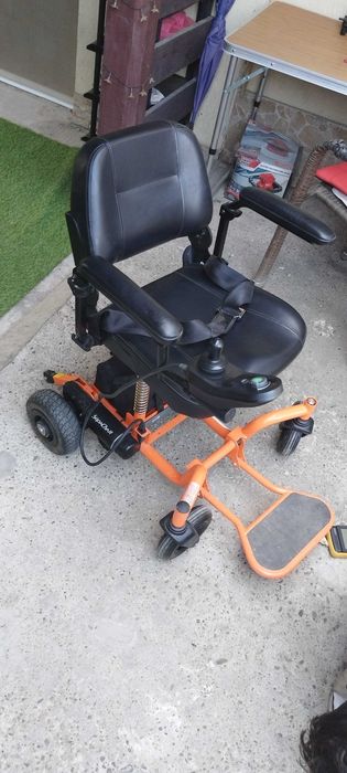 carut electric ,scuter dizabilitati