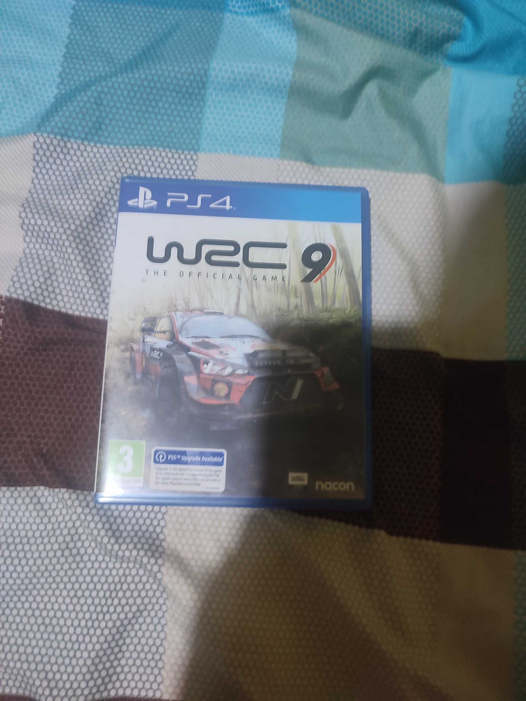 Продавам плейстейшън 5 с 4игри