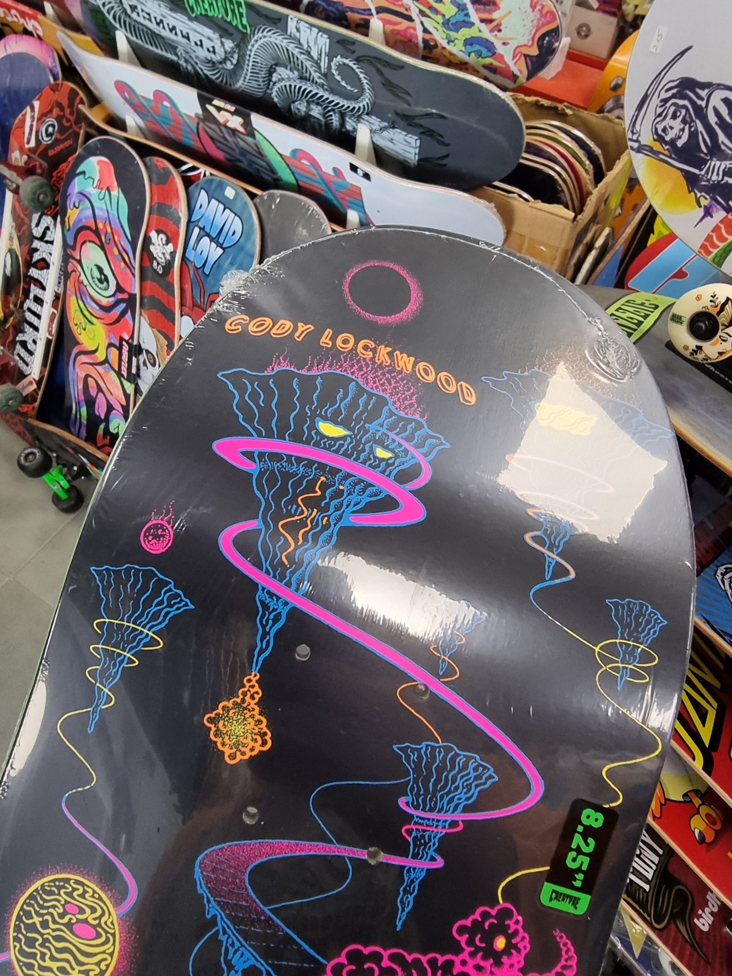 VX CREATURE 8.25 дъска за скейтборд