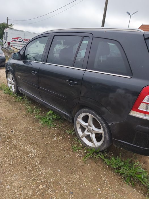 Opel zafira B 2011