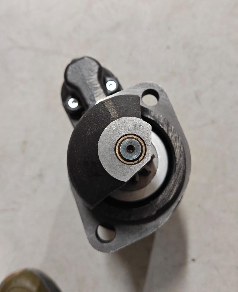 Electromotor tractor fiat 211 215 preț 1250 lei se poate trimite prin