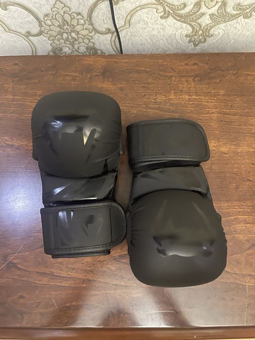 Перчатки Venum черепашки