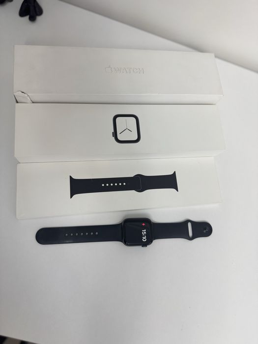 Продам Apple Watch