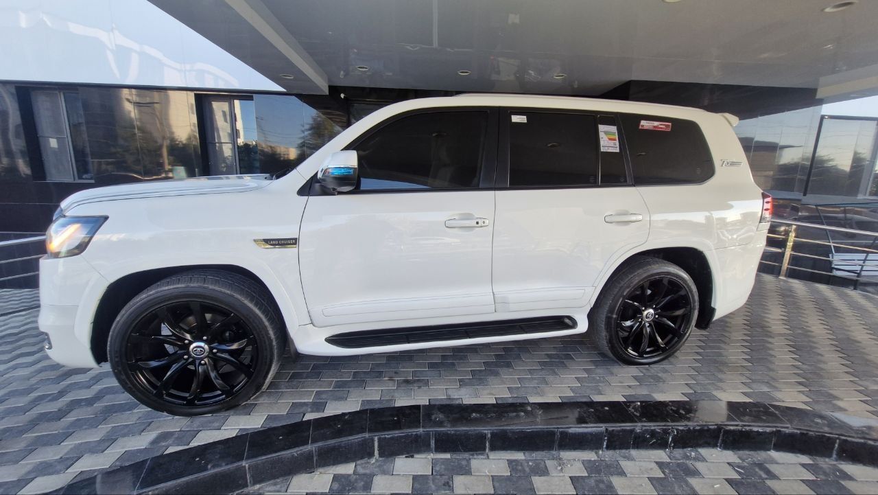 Лан крузер 300 vx японка 2014й краска тоза куриб текширтриб  оласиз