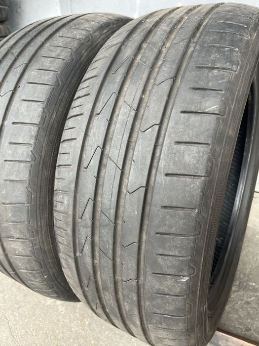2 бр. летни гуми 225/50/17 Hankook DOT 4621 4,5 mm