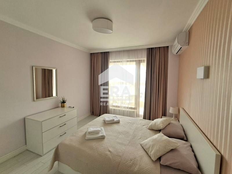 Продава се Двустаен апартамент в Варна, Чайка - 82 кв.м за 2440 €/кв.м - Снимка #6