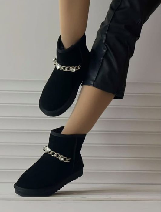 Продам новые угги женские 38р