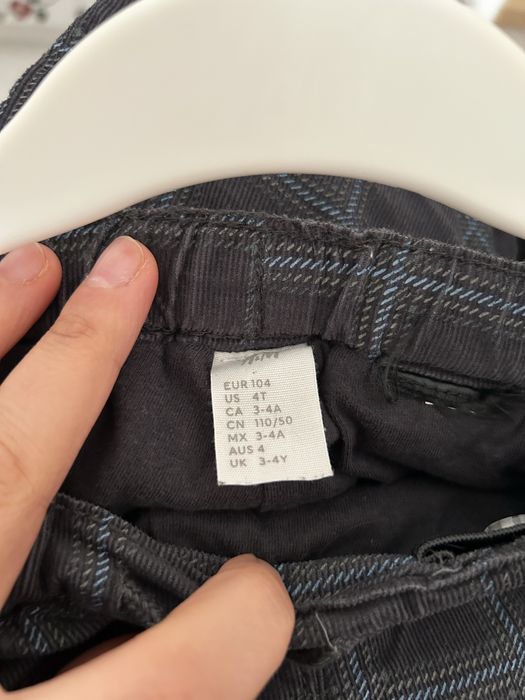 Set 2 perechi pantaloni captusiti marimea 104