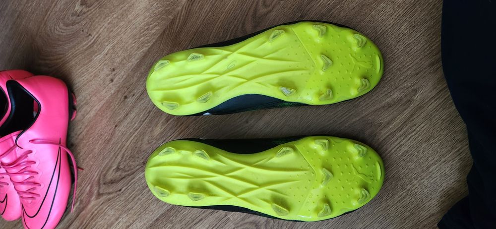 Бутонки Puma Ultra детски футболни обувки номер- 37.5