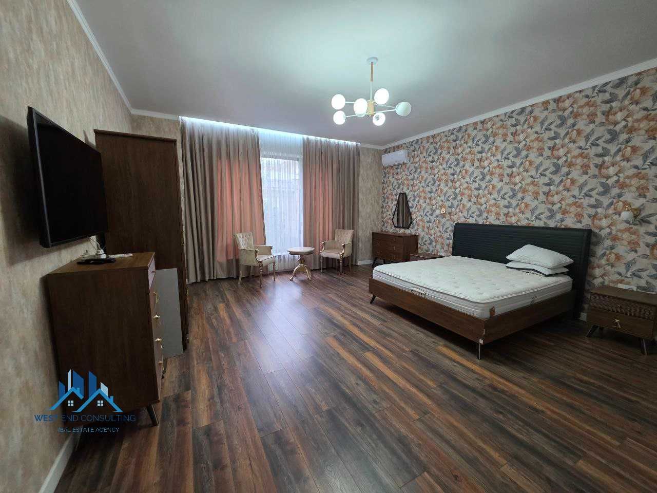 Сдается дом центре Ташкента, 4 сотка, 2-этажный |  For Rent  |