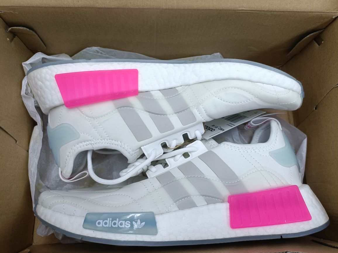 Adidas NMD R1 номер 40 2/3 код 69A