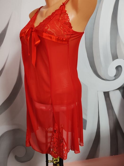 Lenjerie intima cu dantelă sexy